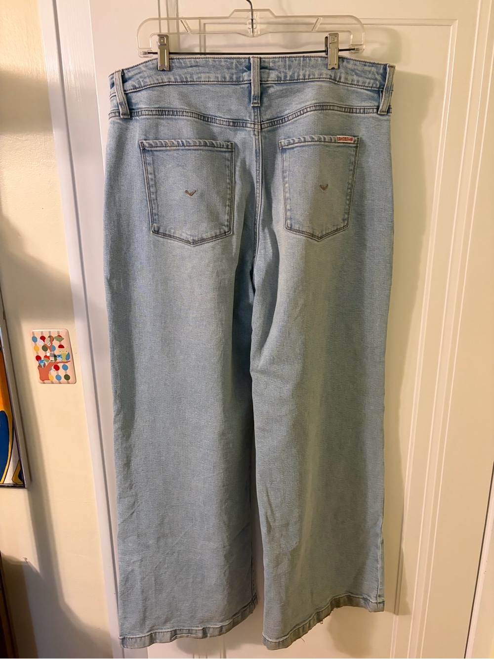 Hudson Jeans Light Wash Wide Leg Whip Smart Women's Jeans - Picture 4 of 8